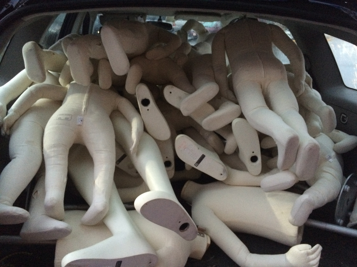 Unloading mannequins to the studio. Photo by Greta Bank.